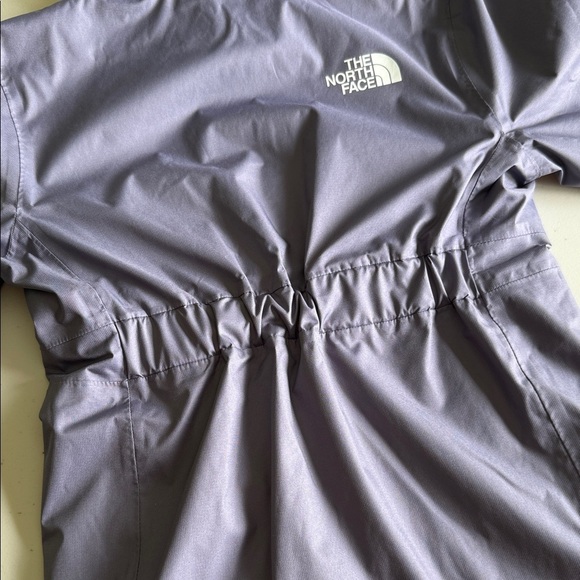 The North Face Girls Hooded Nylon Jacket Purple Fleece and Sherpa Lined - Picture 4 of 16